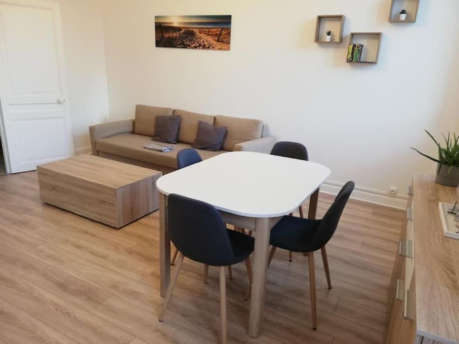 Appartement A 2 Pas D'Ici - 200M Du Palais à Fécamp Extérieur photo